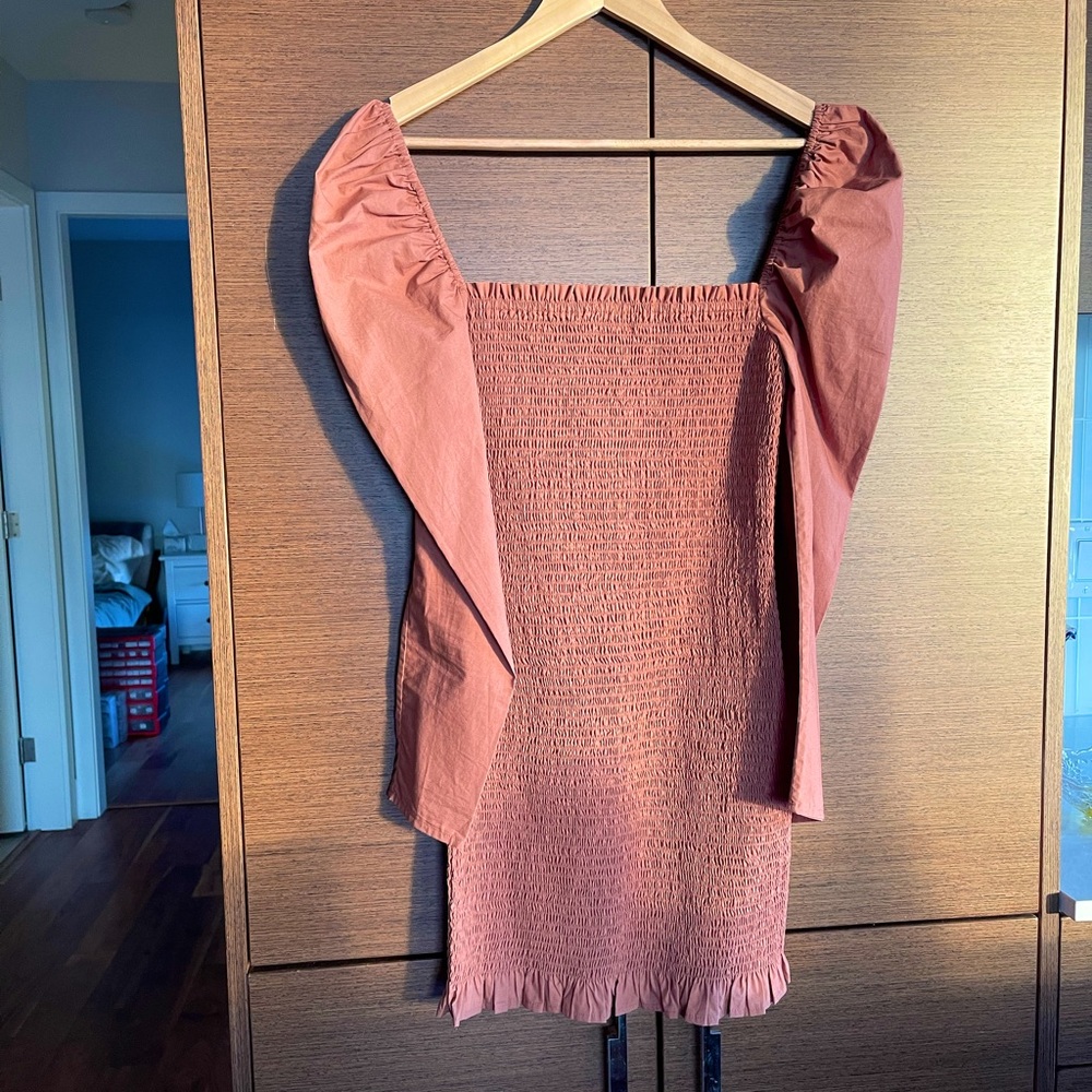 Wilfred by Aritzia gathered dress ‘S’ Maelys Puff Sleeve Dress 100% Cotton
